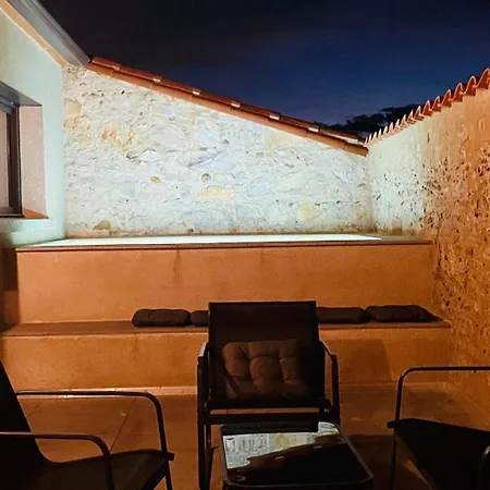 Montgaillard - La Cave - Rooftop Avec Piscine- 3 Proche